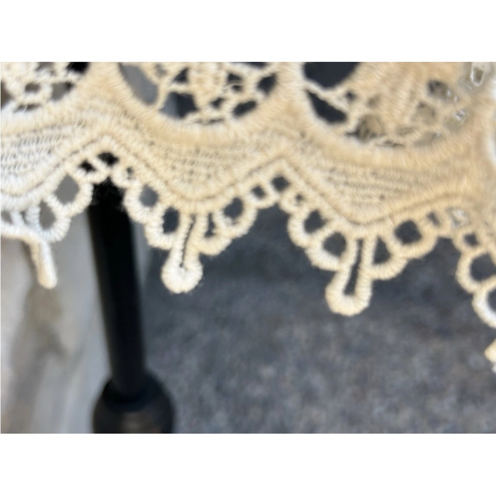 BFA Classics 6 Button Crochet Lace Topper Cardigan Medium Ivory Chiffon EC‎ - Picture 10 of 13